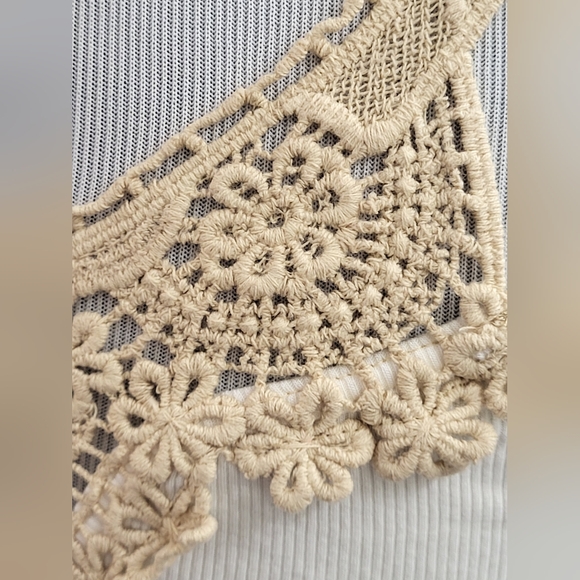 Democracy Cream Tan Crochet Ribbed Bohemian Tank Top Stretch Size Small - Picture 7 of 10
